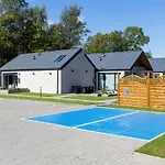 Osada Family Park Ustronie Morskie