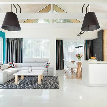 Osada Family Park * Ustronie Morskie