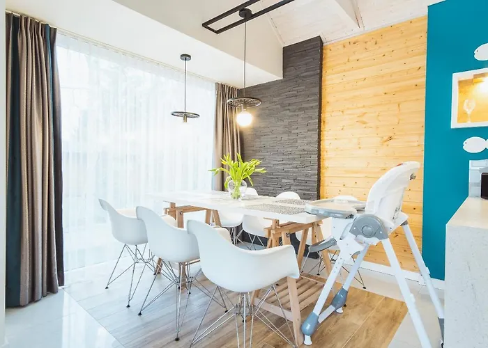 Osada Family Park Апартаменты Устроне-Морске